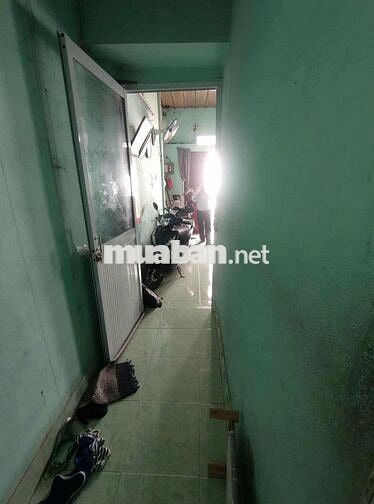 CỨU CHỦ:Chủ Thở OXI Cần bán Căn Nhà ở Thị Trấn Hóc Môn 58m2.SHR.2.7 Tỷ
