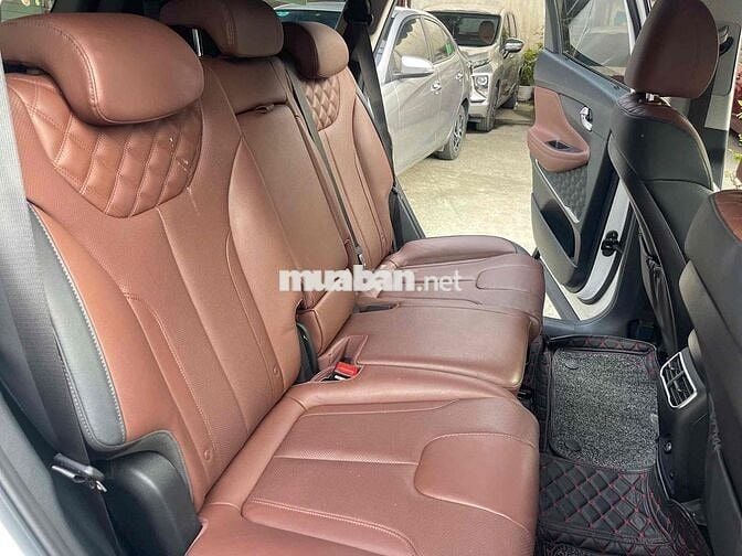 Hyundai Santa Fe 2022 2.4 Xăng tiêu chuẩn - 18000