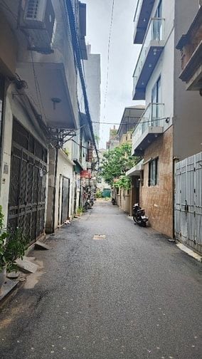 Cho thuê nhà đẹp Vĩnh Phúc, Ba Đình ( sát đường Bưởi ) 40m2 x 5 tầng, 