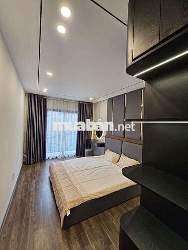 Bán nhà phố Sài Đồng- mới xây 49m × 8.3 tỷ gần siêu thị Aeon Long Biên