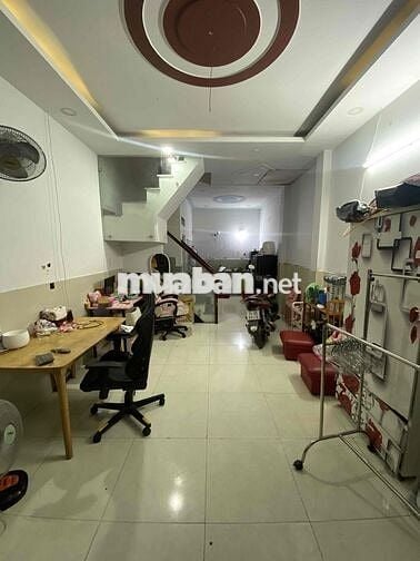 CHO THUÊ NHÀ NGUYÊN CĂN MẶT TIỀN Q12– GIÁ RẺ BẤT NGỜ, VỊ TRÍ CỰC ĐẸP