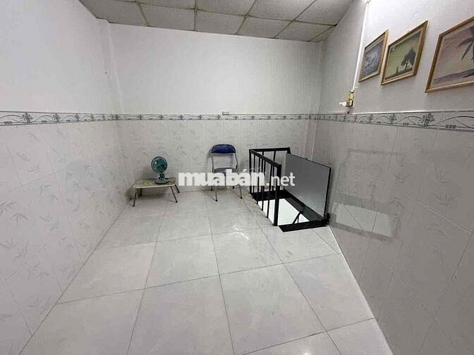 Cho thuê nhà 3 triệu Tân Thới Nhì