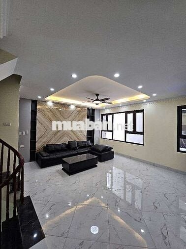 BÁN NHÀ PHỐ BỒ ĐỀ 6 TẦNG THANG MÁY CÁNH 10 M RA Ô TÔ CHÁNH