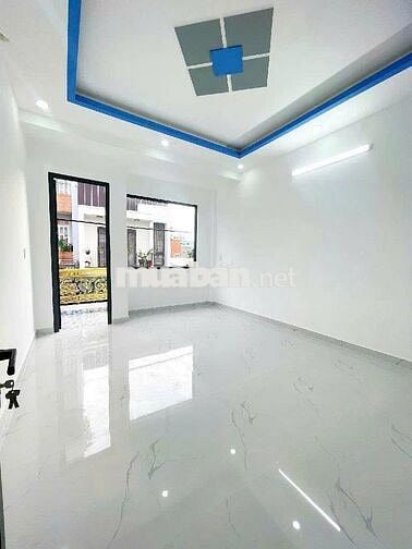 NHÀ ĐẸP BÌNH TÂN, GẦN LÊ VĂN QUỚI, 4 X 15M, HẺM XE HƠI 6M, CHỈ 5,X TỶ