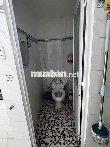 cho thuê nhà hẻm 1/ đường mò gốm F9 Quận 6