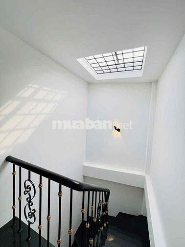 PHỐ HOÀ BÌNH 7 NHÀ LÔ GÓC 38M2 x 5T 4PN - MẶT NGÕ THÔNG TRƯỚC NHÀ 2M