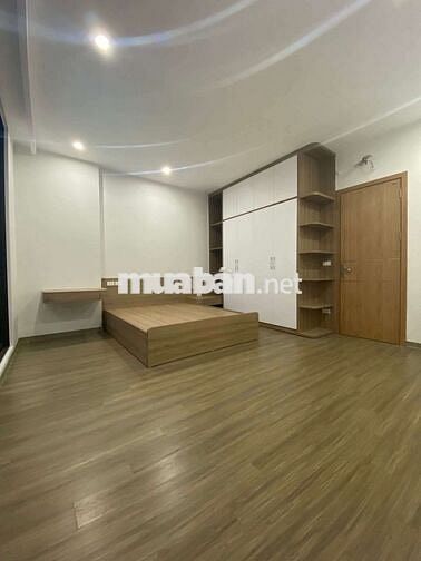 BÁN NHÀ 6 TẦNG – THANG MÁY – Ô TÔ VÀO NHÀ THẠCH BÀN 35m² full nội thất