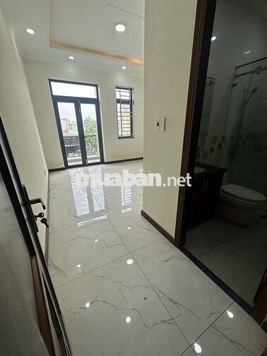 Cần cho thuê nhanh căn nhà phố Đ, Nguyễn Thị Khắp, Giá hạt dẻ