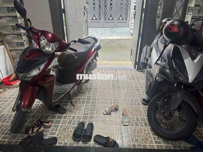 Nhà Full Nội Thất Khu Đồng Bộ Giá 9 Triệu 3Pn Xe Hơi Đậu Cửa