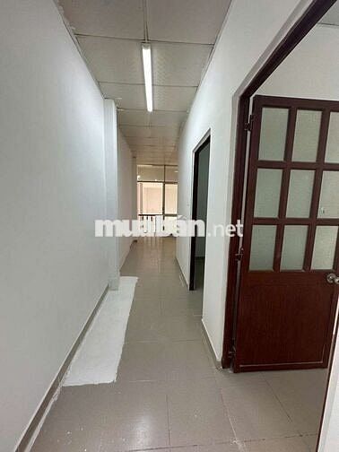 Nhà Mới Đẹp , Kế Bên : Siêu Thị Aeon Tên Lửa .