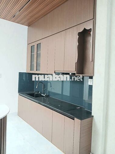 NHÀ ĐẸP MT SONG HÀNH QL22,TRUNG CHÁNH, HÓC MÔN,NGANG 4.5M,6,5 TỶ