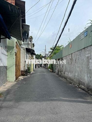 1,8TỶ NHÀ 3 TÂNG MỚI BÙI QUANG LÀ HẺM XE HƠI ĐẬU CỬA .