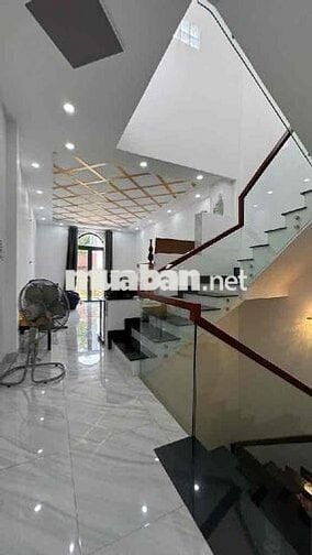 NGAY ĐẦM SEN - TÂN PHÚ - GIÁP Q11 - ĐƯỜNG NHỰA 6M - 4 TẦNG NHÀ MỚI 4PN