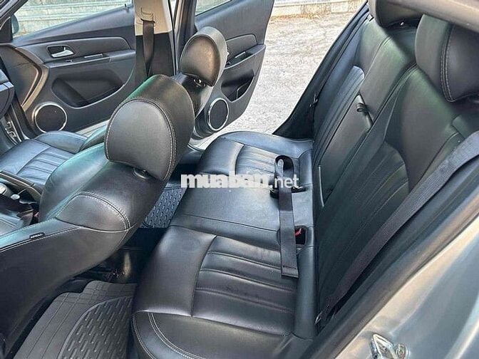 Chevrolet Cruze LTZ 1.8L -Option Đầy Đủ – 265tr