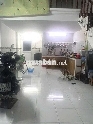 Bán căn nhà 2// hiệp thành 17 - quận 12 . DT 4,11 x 13 giá 3 tỷ 790 tr