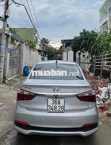 Bán xe chính chủ gia đình Hyundai Grand i10