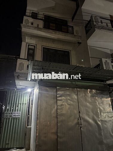 Cần cho thuê nhà nguyên căn điện nước riêng giá rẻ