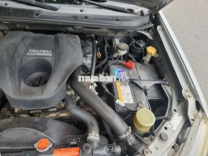 2016 LS 2.5 4x2 MT - 151000 km