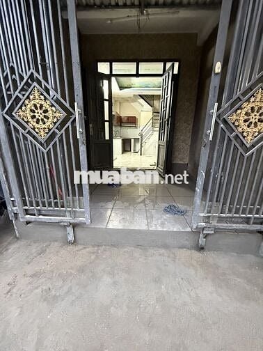 Cần cho thuê nhà nguyên căn điện nước riêng giá rẻ