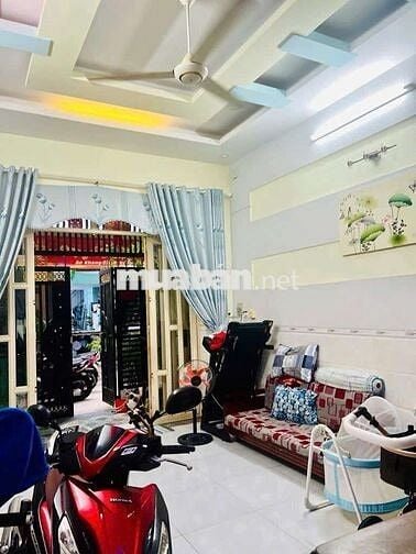 NHÀ 4 TẦNG ĐẸP — GẦN ẤP CHIẾN LƯỢC (4m x 14m)