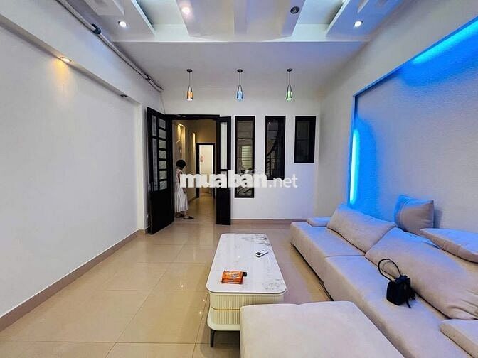 PHÂN LÔ Ô TÔ VÀO NHÀ-45M-5TẦNG-MT RỘNG-5NGỦ-TRUNG KÍNH-CẦU GIẤY-HIẾM