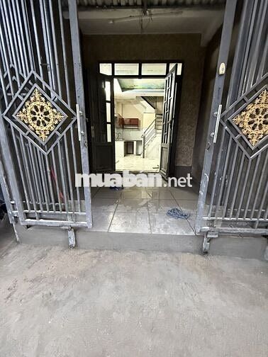Cần cho thuê nhà nguyên căn điện nước riêng giá rẻ
