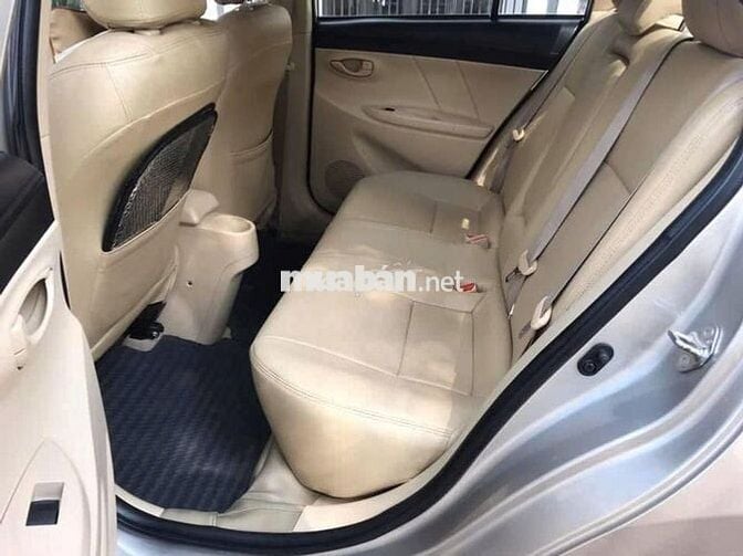 Toyota Vios 2017 số sàn tiết kiệm giá rẻ