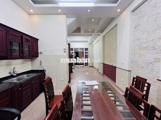 PHÂN LÔ Ô TÔ VÀO NHÀ-45M-5TẦNG-MT RỘNG-5NGỦ-TRUNG KÍNH-CẦU GIẤY-HIẾM