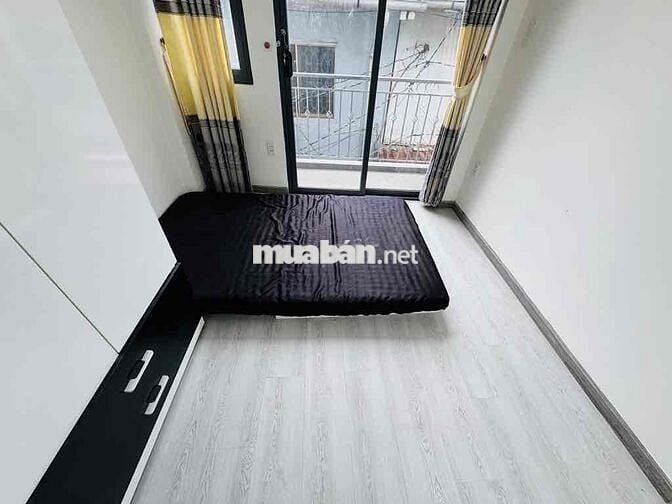 1,8TỶ NHÀ 3 TÂNG MỚI BÙI QUANG LÀ HẺM XE HƠI ĐẬU CỬA .