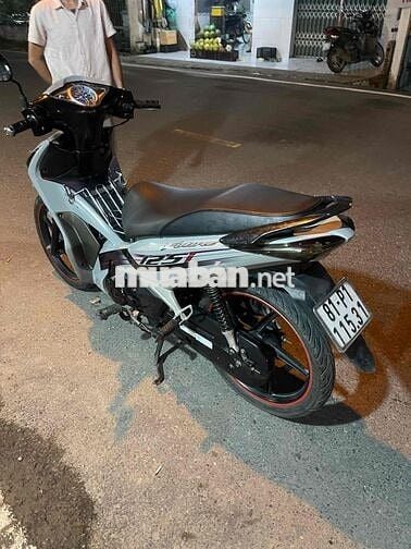 Future Fi 2013 bánh mân thắng đĩa biển 81 ngây chủ