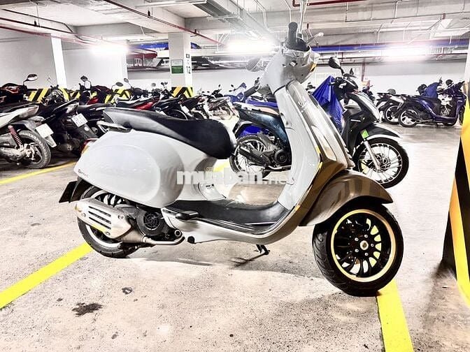 Vespa 125 Sprint 2022 - Xám nguyên bản - Chính chủ