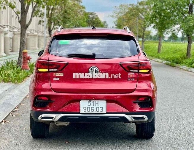 MG ZS 2021 LUX - 55000 km, màu đỏ