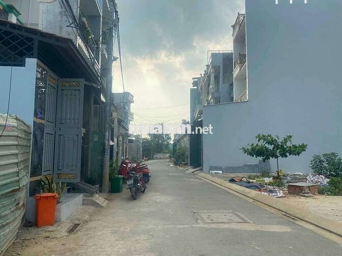Đất hẻm 135// Tây Lân Phường Bình Trị Đông A 4x26= 106 3tỷ 750 triệu