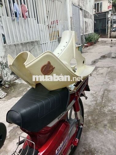 Nhà dư xe nên cần bán