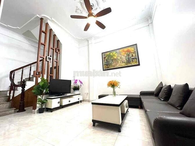 Nhà Thái Hà Đống Đa 50m, 5 tầng sổ vuông đẹp Giá 11.6 tỷ