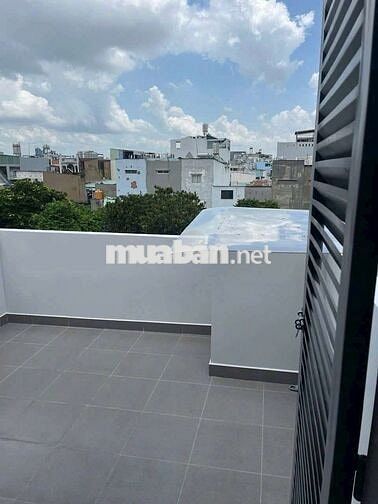 Cho thuê nhà mới xây 3 lầu giá rẻ