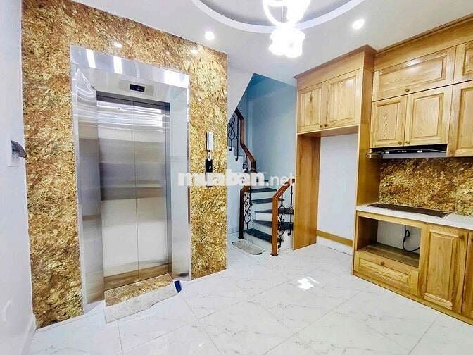 Đẹp còn rẻ! Hồ Linh quang, 50m -6 tầng thang máy,5 tạ đỗ cổng,20m oto