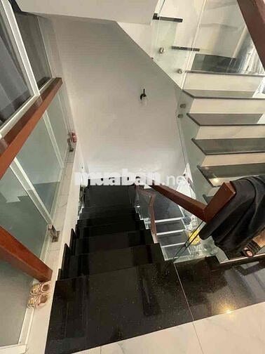 ĐẸP NHƯ HOA HẬU Ở BHH B, B.TÂN, 60M2X5 TẦNG, SHR HXH, 4 ĐỒNG