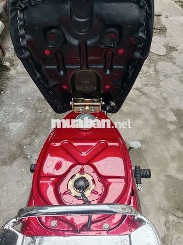 Nhà dư xe nên cần bán
