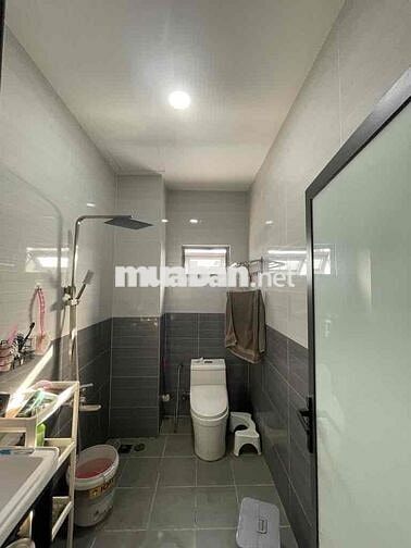 ĐẸP NHƯ HOA HẬU Ở BHH B, B.TÂN, 60M2X5 TẦNG, SHR HXH, 4 ĐỒNG