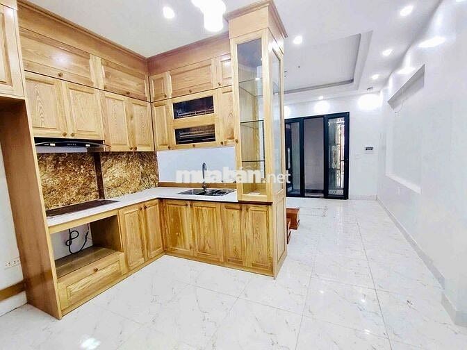 Đẹp còn rẻ! Hồ Linh quang, 50m -6 tầng thang máy,5 tạ đỗ cổng,20m oto