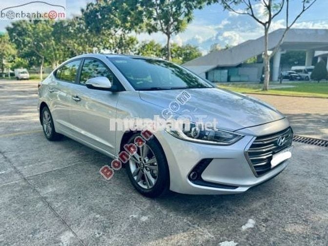 Hyundai Elantra 1.6 MT 2016