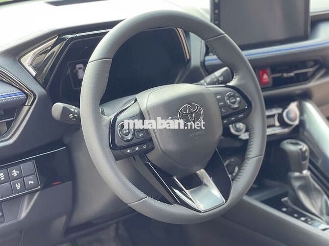 Toyota Yaris Cross 2024 1.5 D-CVT - 2vkm Cực Rẻ