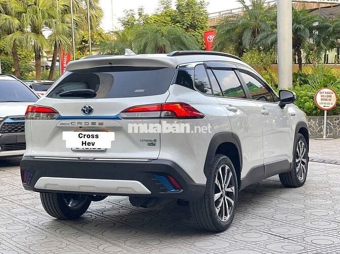 Toyota Corolla Cross 2022 1.8HV - 22000 km