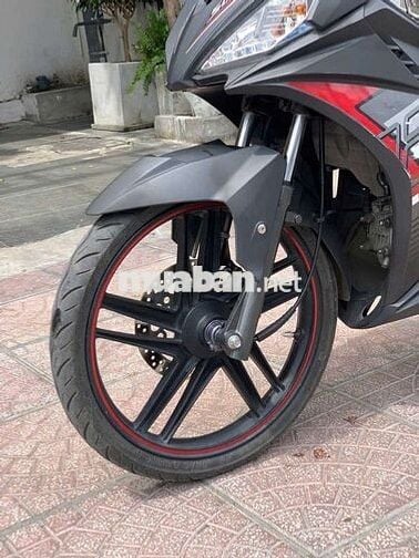 Star SYM ĐK 2022 màu đen nhám  như mới  125cc
