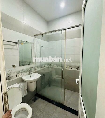 Ai bảo 1tỷ2 không mua được nhà ở trung tâm, thì coi căn này ở Bà Điểm
