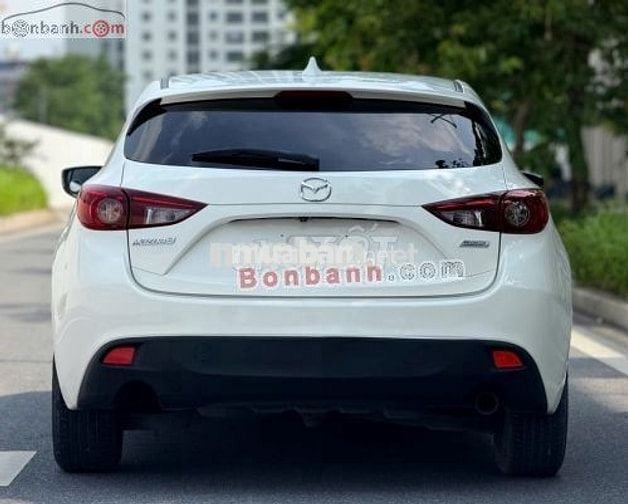 Mazda 3 1.5 AT 2015