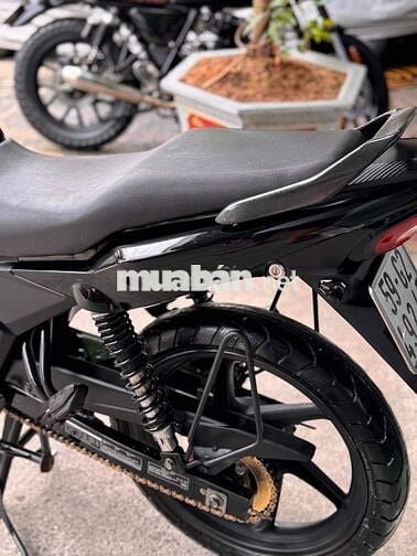 Cần bán Honda CB Vera 150 Biển SG 9 chủ