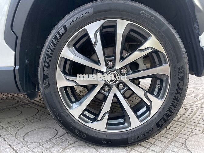 Toyota Corolla Cross 2022 1.8HV - 22000 km