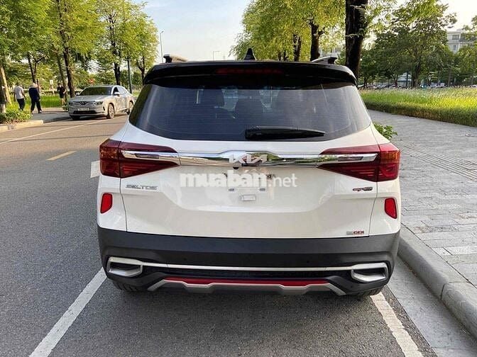 Kia Seltos 2023 GT-Line bản cao nhất 6 túi khí